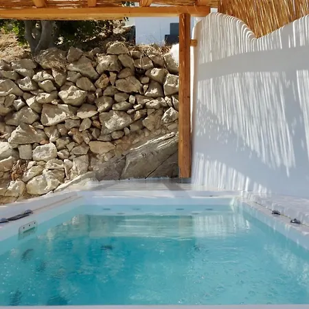 Eolithos Exclusive Aparthotel Éxo Goniá