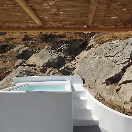 Eolithos Exclusive Aparthotel 4*