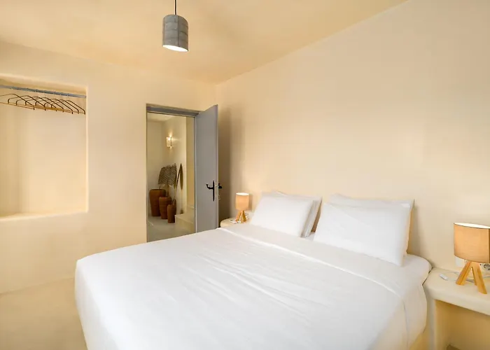 Eolithos Exclusive Hotel apartamentowy Éxo Goniá