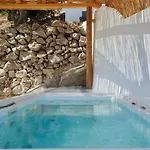 Eolithos Exclusive Aparthotel Éxo Goniá