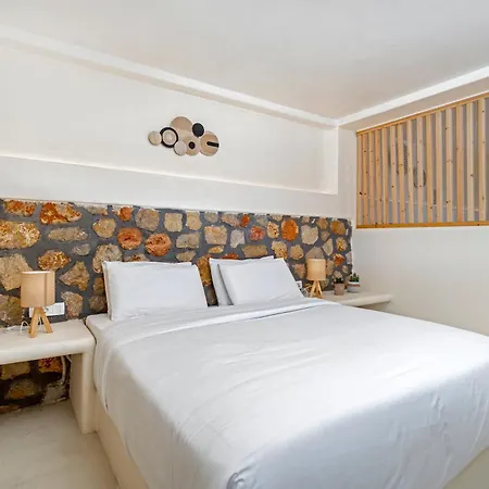 Eolithos Aparthotel